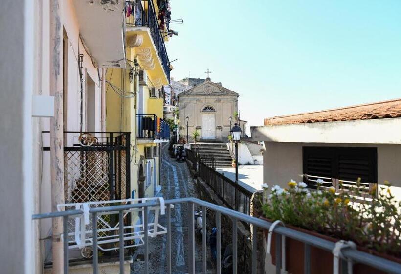 Signora Tita B&b Chianalea   Scilla