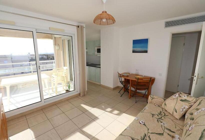 Standing Vue Mer Entre Cannes Et Antibes