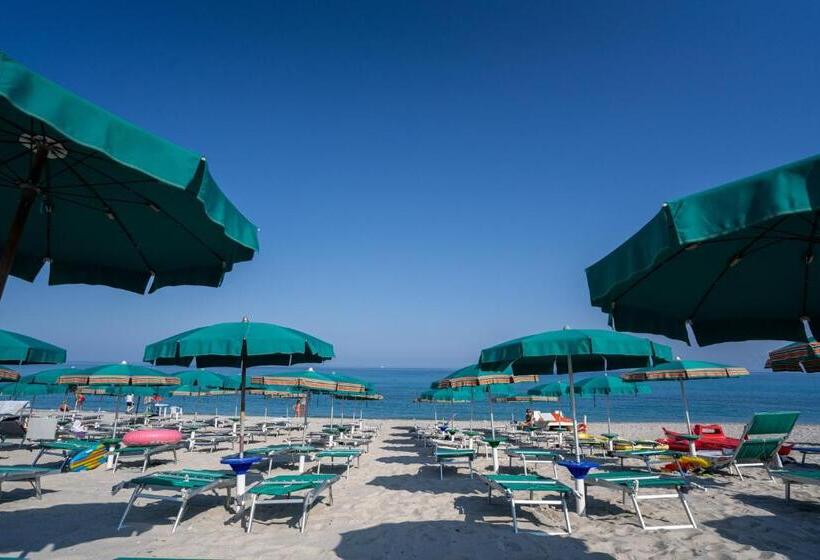 Villaggio Residence Emmesse