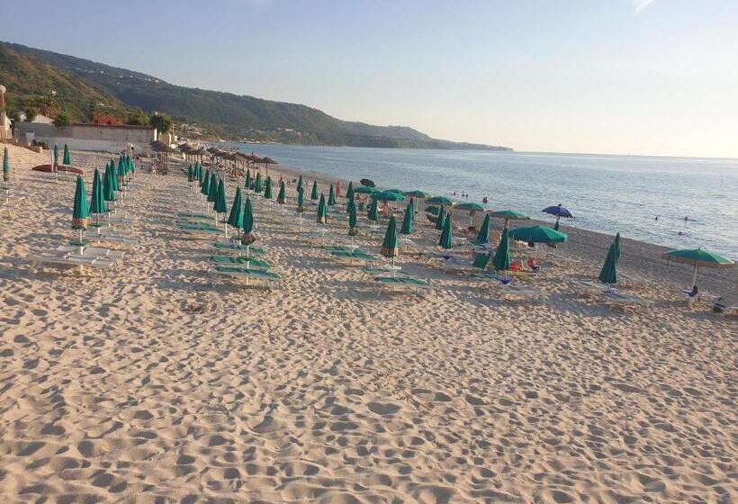 Villaggio Residence Emmesse