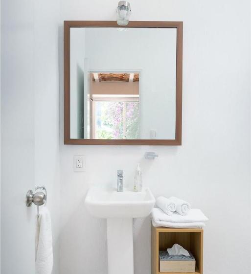 Welcome To Villa Cristy 3 Br 3 5 Wc In The La Floresta Area