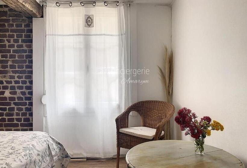 Ad 17   Escapade Ensoleillée