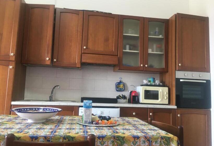 Albahome, Comoda Casa Vacanze Centralissima E Panoramica