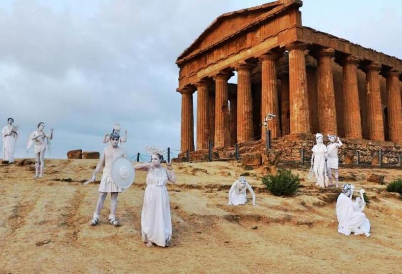 Albahome, Comoda Casa Vacanze Centralissima E Panoramica