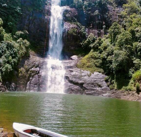 فندق صغير Rock View Rest Hatton