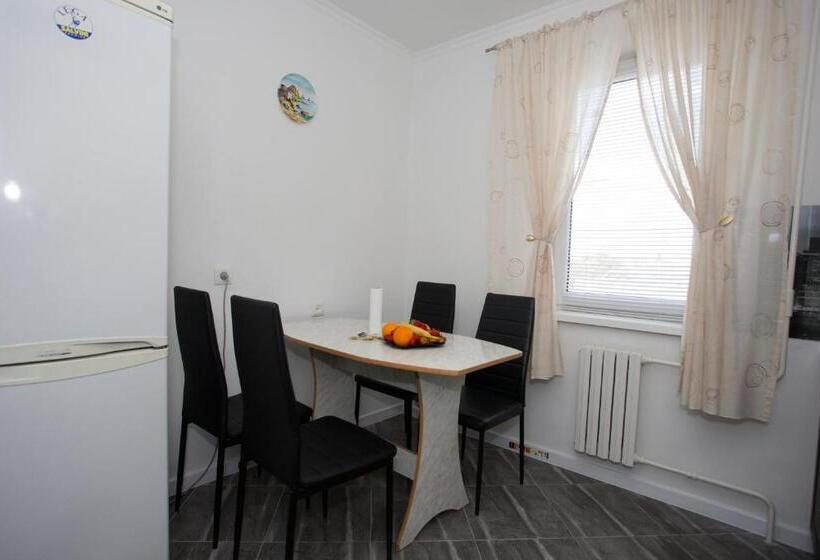 Apartament Curat Si Confortabil Str. Ismail 86 In Centrul Chisinaului