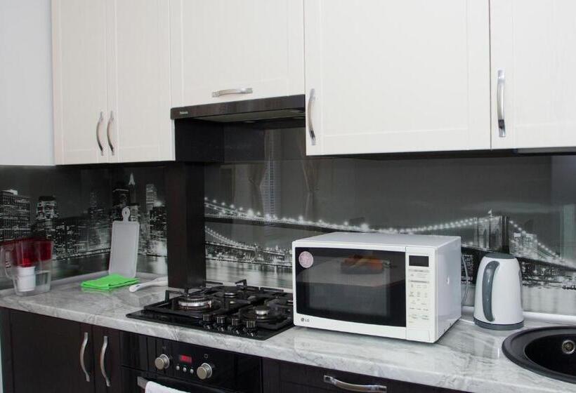 Apartament Curat Si Confortabil Str. Ismail 86 In Centrul Chisinaului
