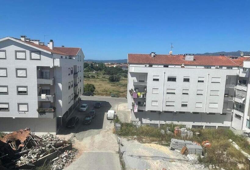 Apartamento Amplo E Moderno   Perto Do Estádio Futebol