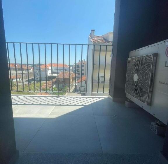 Apartamento Amplo E Moderno   Perto Do Estádio Futebol