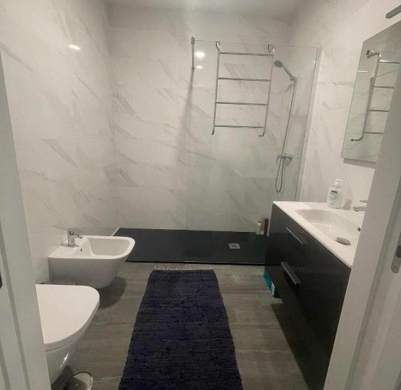 Apartamento Amplo E Moderno   Perto Do Estádio Futebol