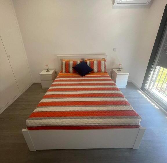 Apartamento Amplo E Moderno   Perto Do Estádio Futebol