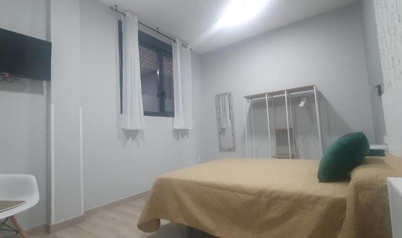 Apartamentos Las Trece Llaves Jacuzzi Bajo Reserva