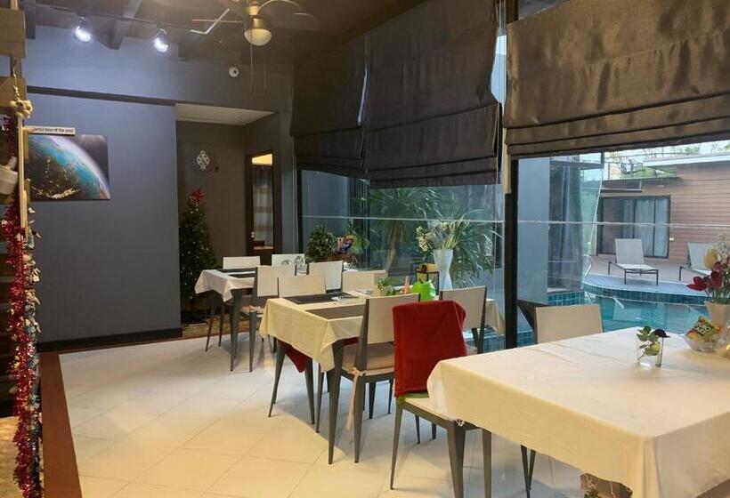 تختخواب و صبحانه Bkl Pool Villa Pattaya