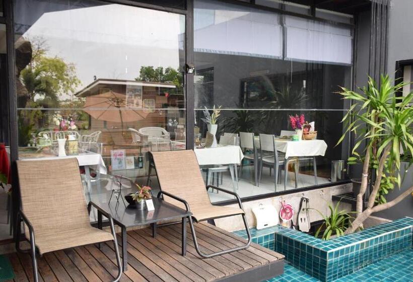 Bed and Breakfast Bkl Pool Villa Pattaya