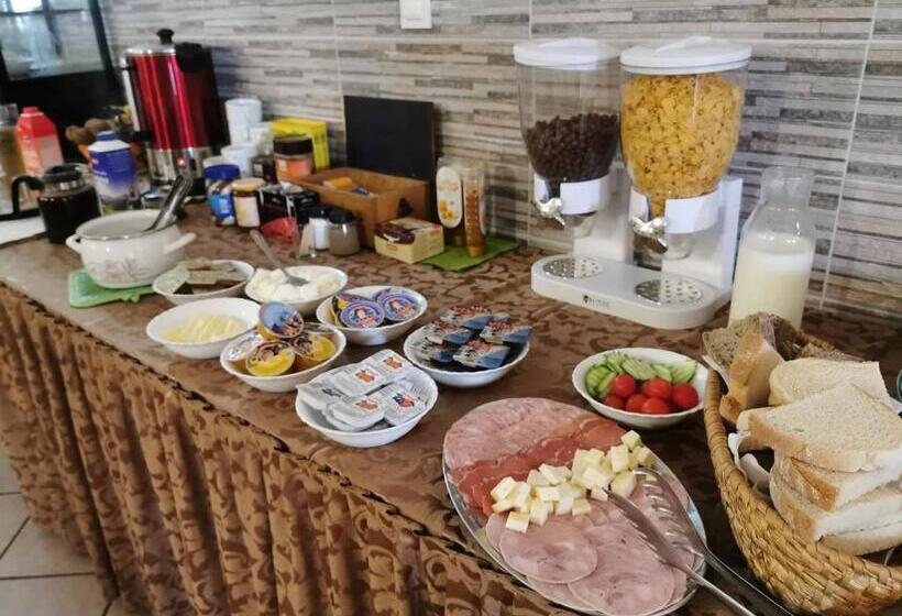 تختخواب و صبحانه Guesthouse Prenočišča širec