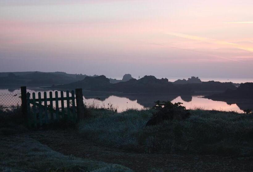 مبيت وإفطار Men Joliguet