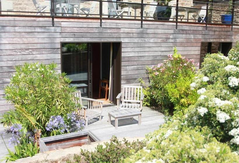 مبيت وإفطار Men Joliguet