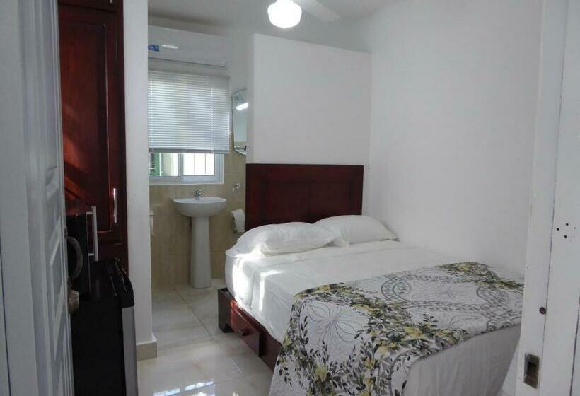 住宿加早餐 Cozy Studios Private Entrance Hs Internet Ac Hot Water Backup Generator Near The Beach