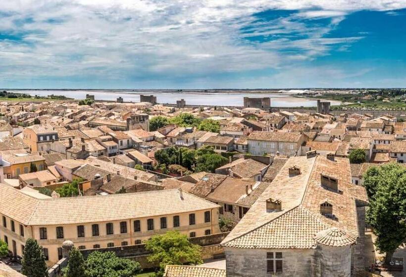 Duplex Centre Ville   50m De La Plage   Clim   Garage   Netflix