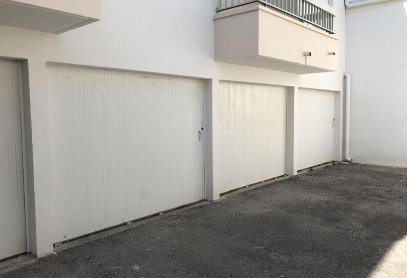 Duplex Centre Ville   50m De La Plage   Clim   Garage   Netflix