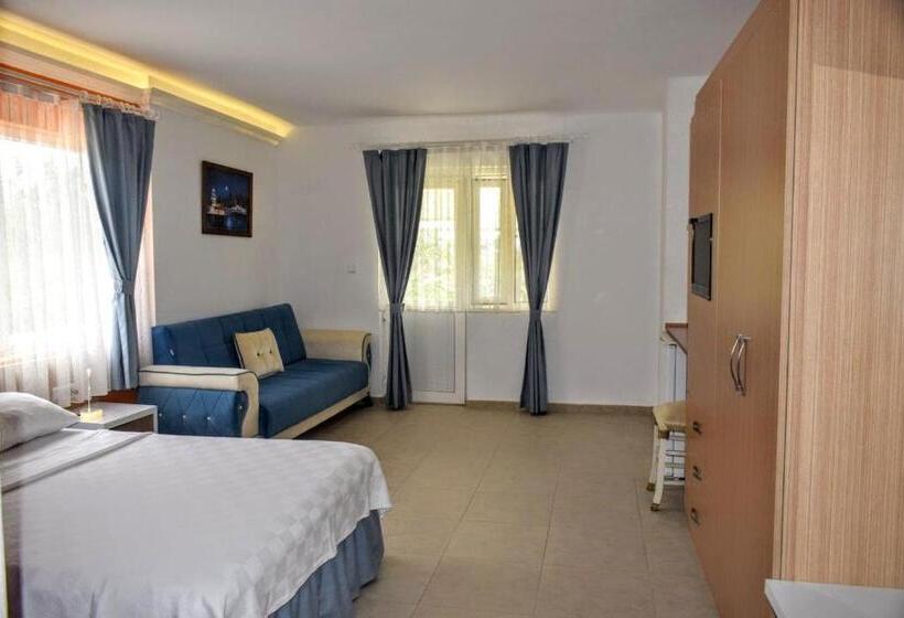 Eli̇t Otel