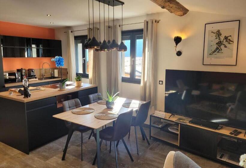 Gîteduruisseau73, Heart Of French Alps Paradiski, Maison Entière 80m2 Au Calme, 2 Chambres 2 Salles