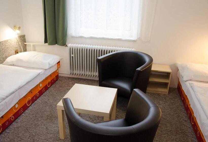 هتل Chata Ořovský