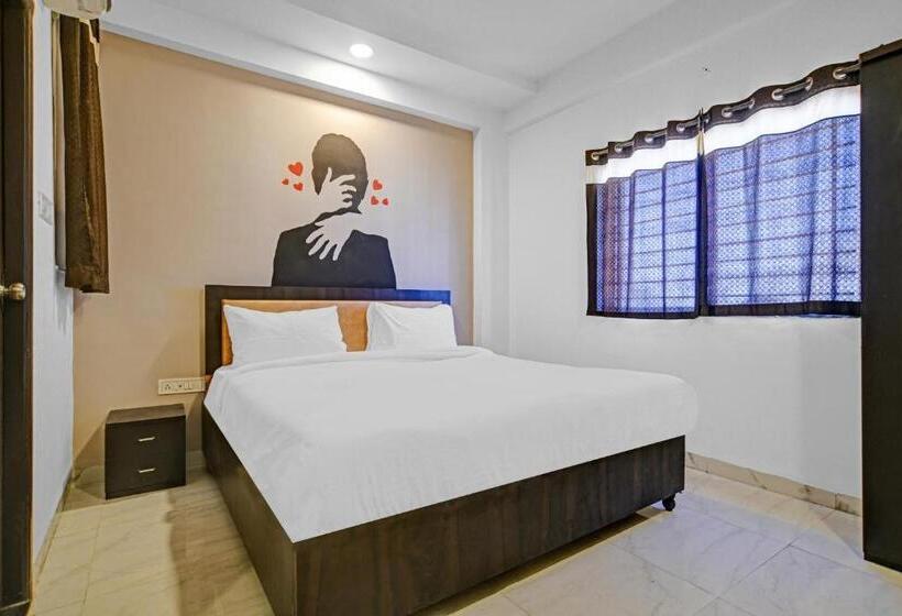 בית מלון כפרי Collection O The Eternity