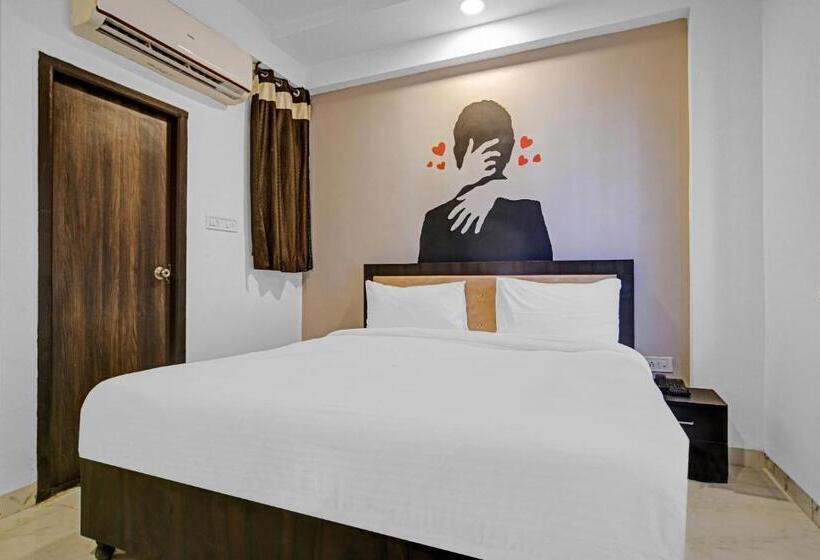 בית מלון כפרי Collection O The Eternity