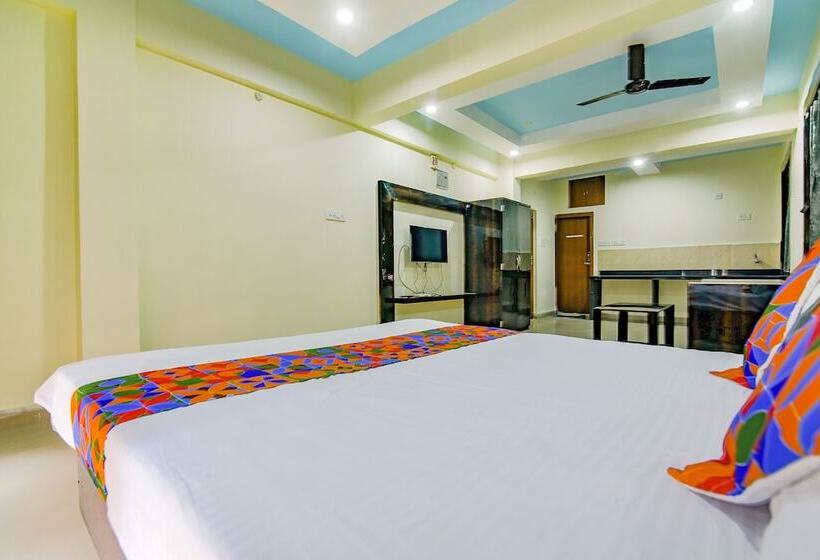 Отель Fab Sharma Inn