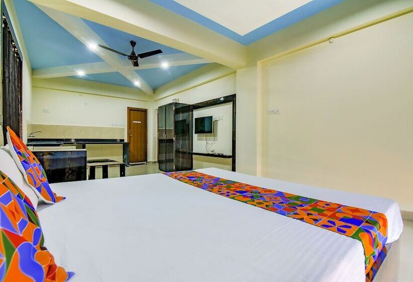 Отель Fab Sharma Inn