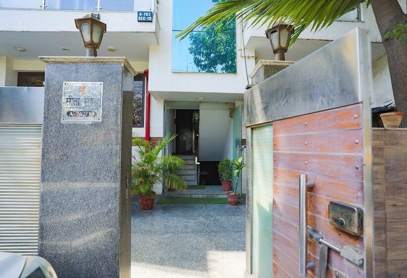 בית מלון כפרי Fabexpress Comfirt Inn