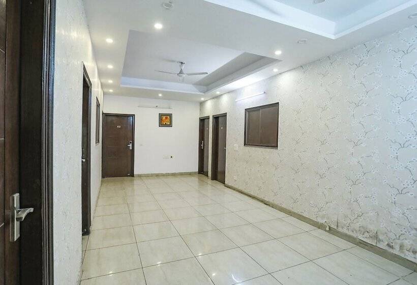 בית מלון כפרי Fabexpress Comfirt Inn