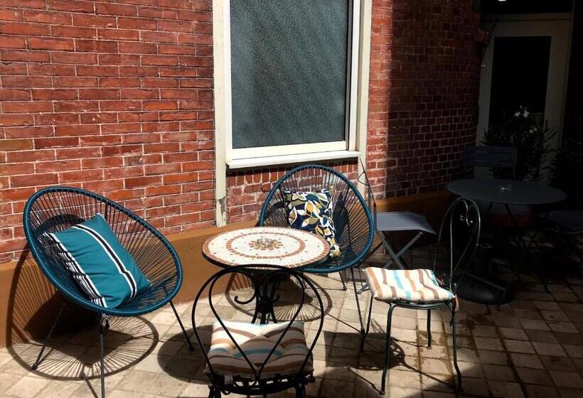 Отель Bijou Hôtel Paris Boulogne