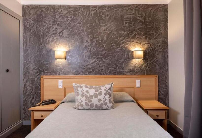 Отель Bijou Hôtel Paris Boulogne