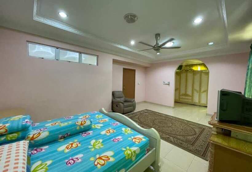 فندق Oyo 90424 Embun Homestay