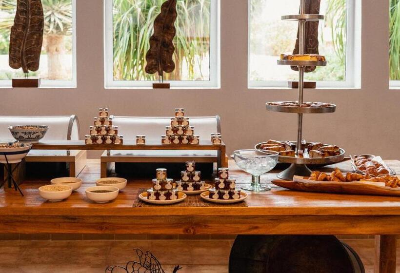 Отель Petunia Ibiza, A Beaumier