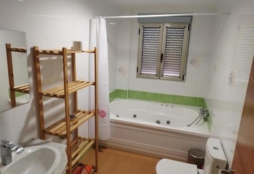 La Mancheguita De Madrigueras 5 Dormitorios Dobles Chalet Con Piscina Y Barbacoa Ideal Familias 11 P