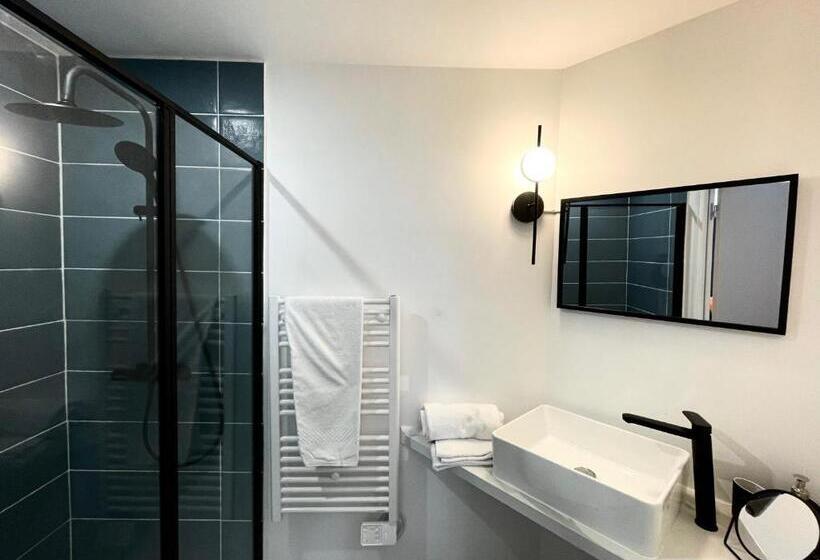 La Source   Spacieux T2 Au Coeur Du Village, à 5min Des Plages