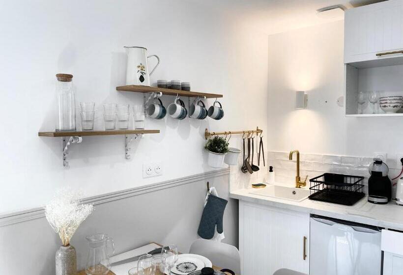 La Source   Spacieux T2 Au Coeur Du Village, à 5min Des Plages