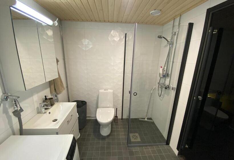 Luxury 1 Bedroom Apartment With Sauna And Sea View