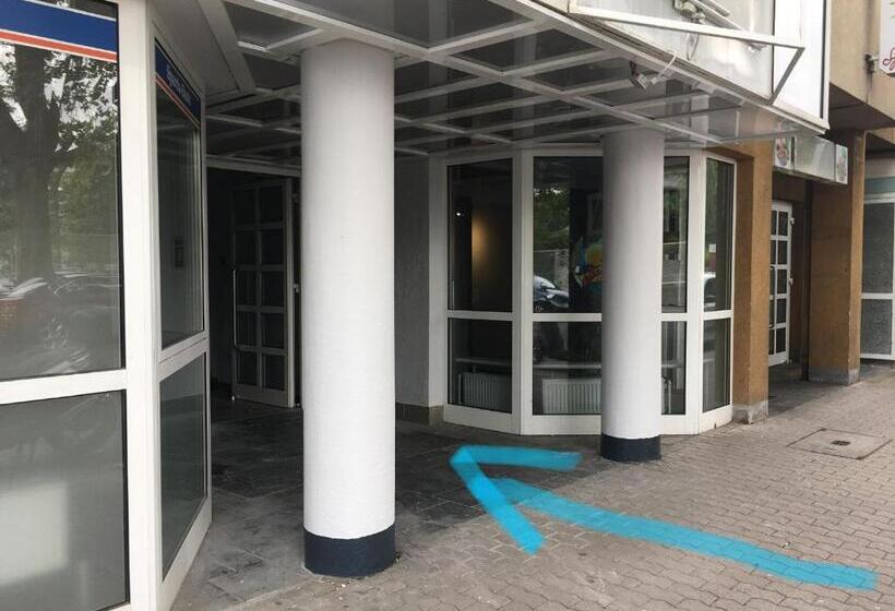 Marvel Apartment   Für Freunde & Familien, Stadtnah, Parkplatz, E Ladestation, Gitterbox Für Fahrräd