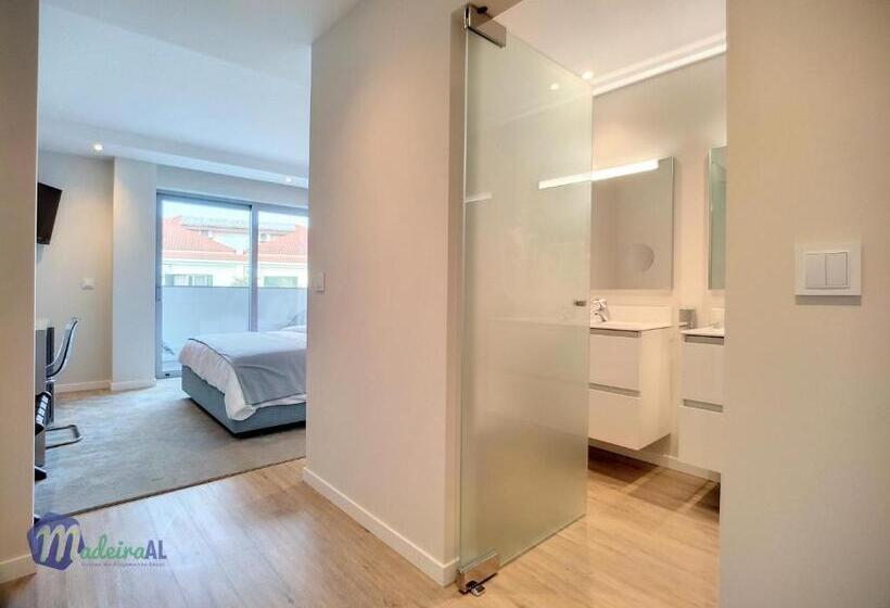 Pearls Beach Penthouse