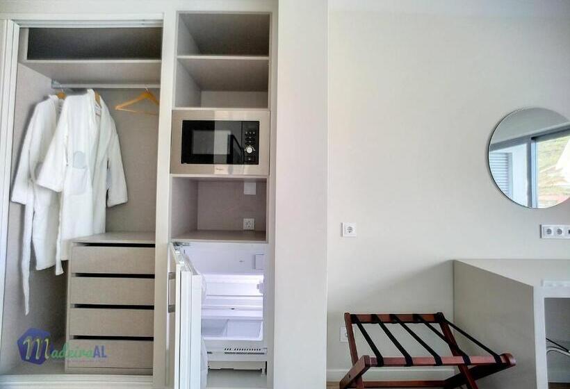 Pearls Beach Penthouse