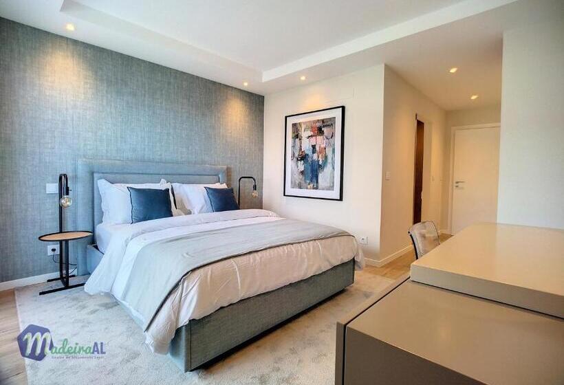 Pearls Beach Penthouse