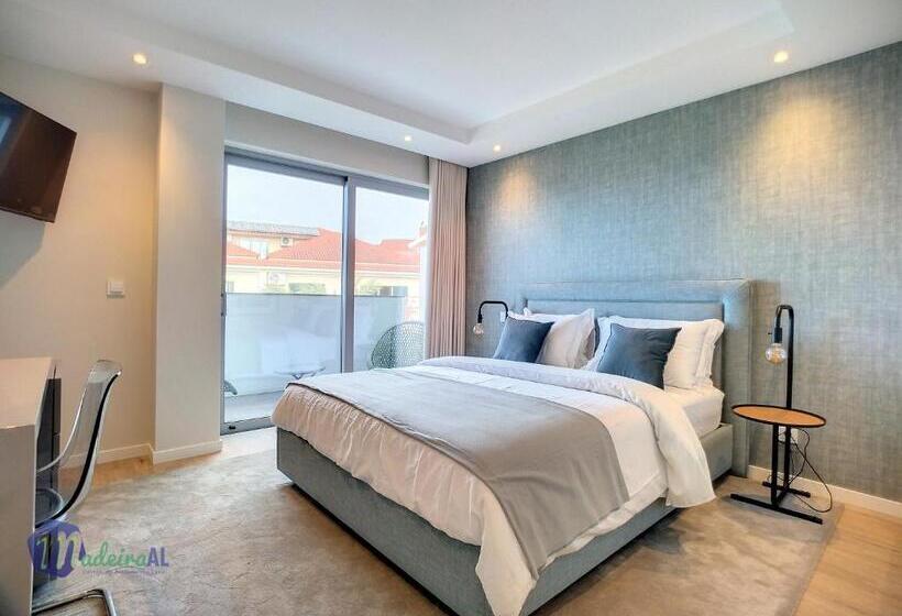 Pearls Beach Penthouse