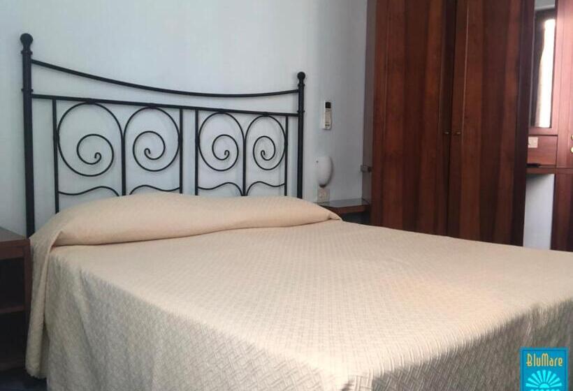 ペンション Blu Mare