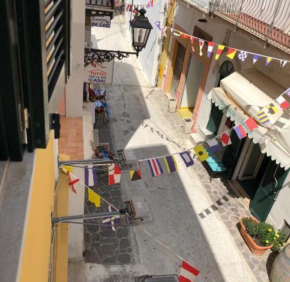 ペンション Blu Mare