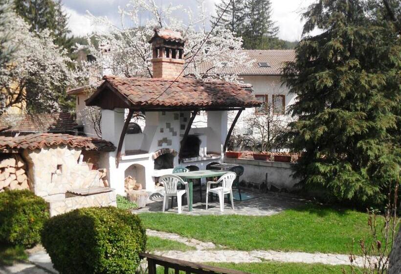 بنسيون Borimechkova Kashta