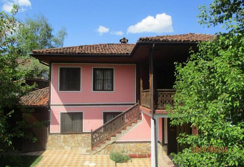 بنسيون Borimechkova Kashta